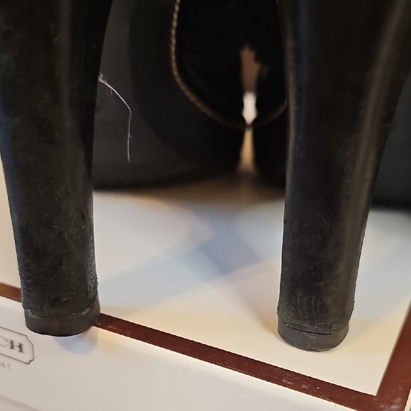 Vintage Coach Women's Black and Tan Shearling Mules - Make Offer - Picture 17 of 17